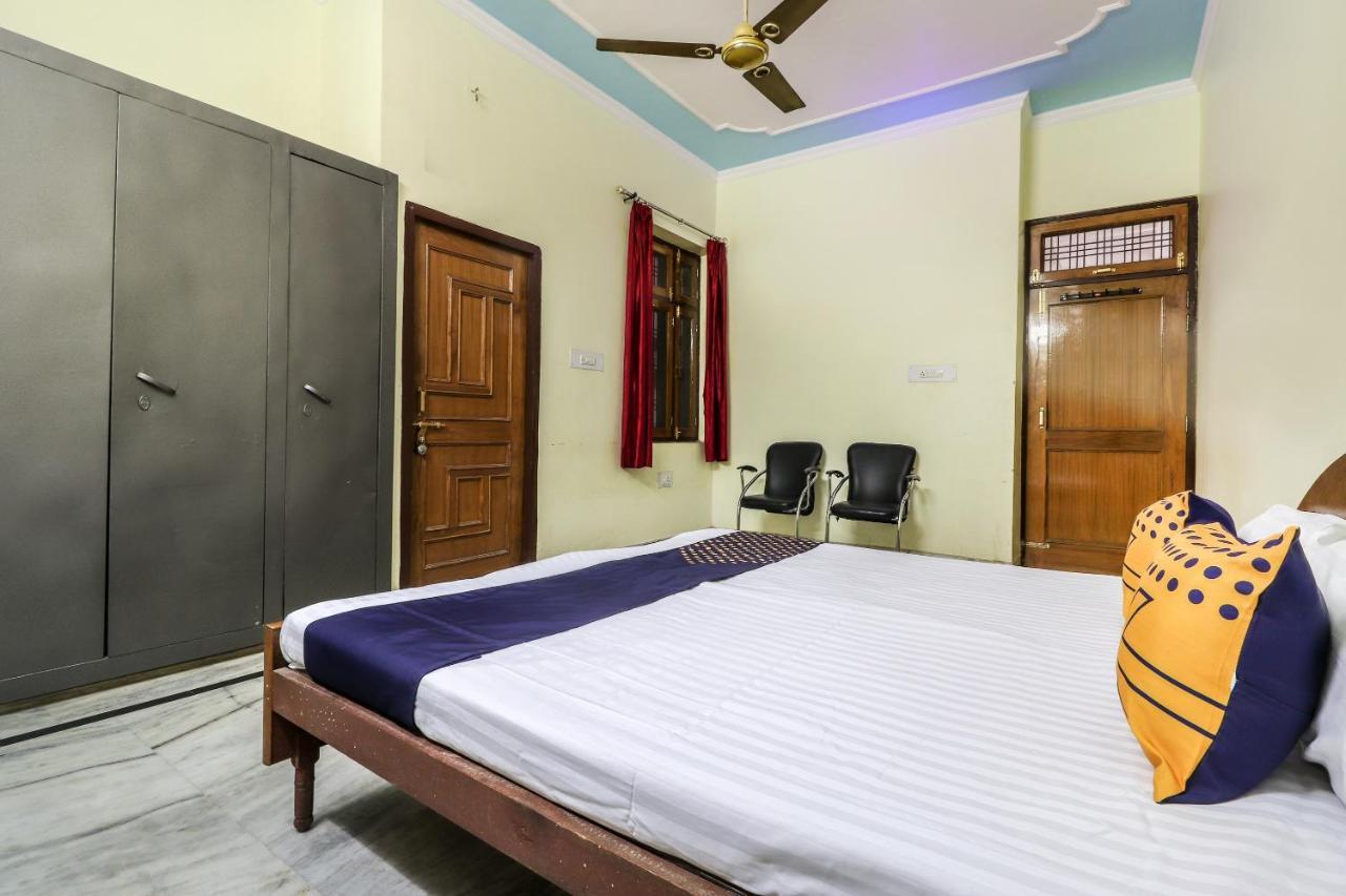 Spot On 70311 Rangoli Palace Hotel Lucknow Exterior foto